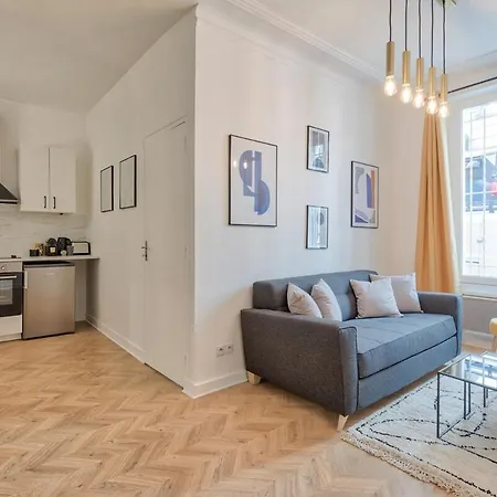 Superbe Pour 4p Proche Arc De Triomphe Appartamento *